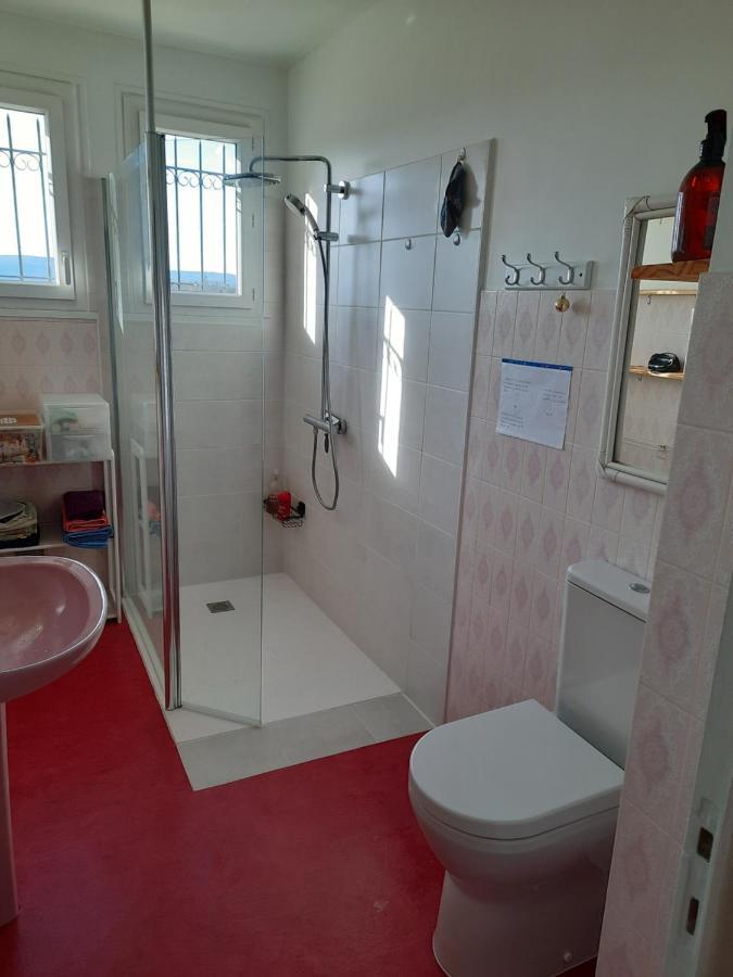 Les Coteaux De Planeze, Ideal Deplacement Pro, Chambres Individuelles Lit 160 Television Saint-Laurent-les-Tours Kültér fotó
